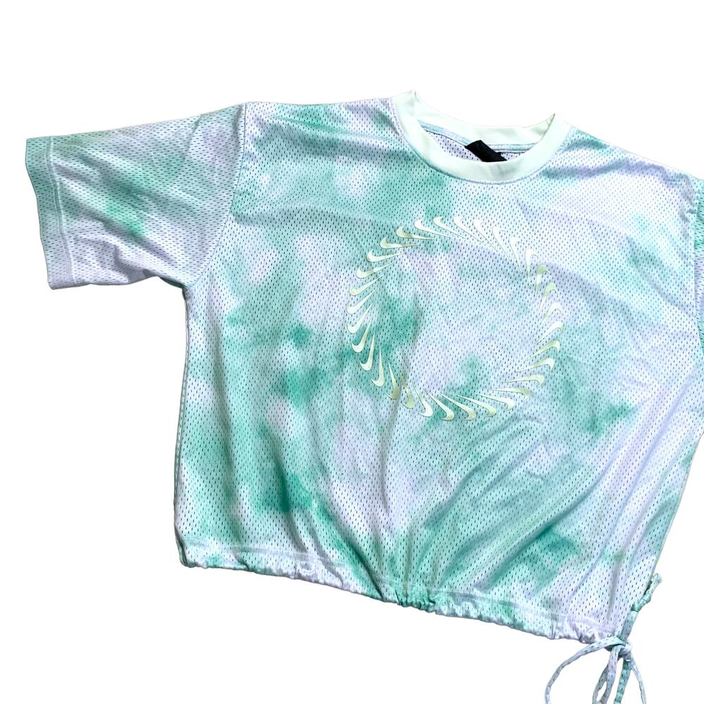 Nike Tie Dye Cropped Circle Swoosh Jersey Athletic Tee Shirt Medium